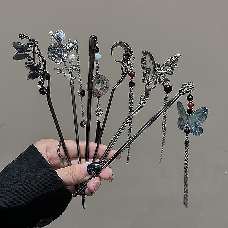 Hair Care Ingredients - Retro Elegant Ancient Style Butterfly Tassel